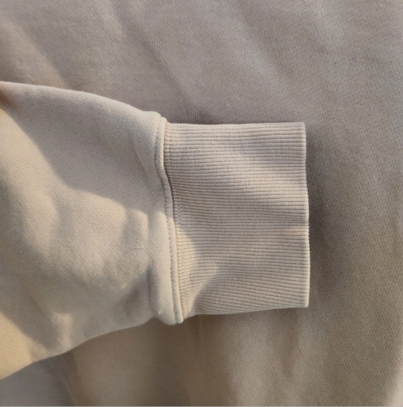 Aritzia TNA Boyfriend Crewneck Cozy AF Fleece Crewneck Sweatshirt SZ Small Pink - Picture 3 of 7